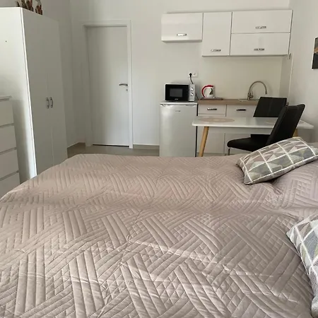 Apartmany Silvia Dunajská Streda 外观 照片